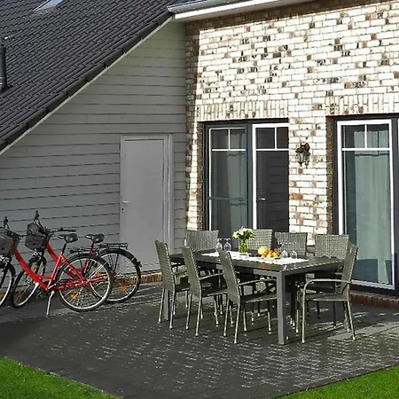 Semi-Detached Sea Breeze, Burhave Prázdninový dům